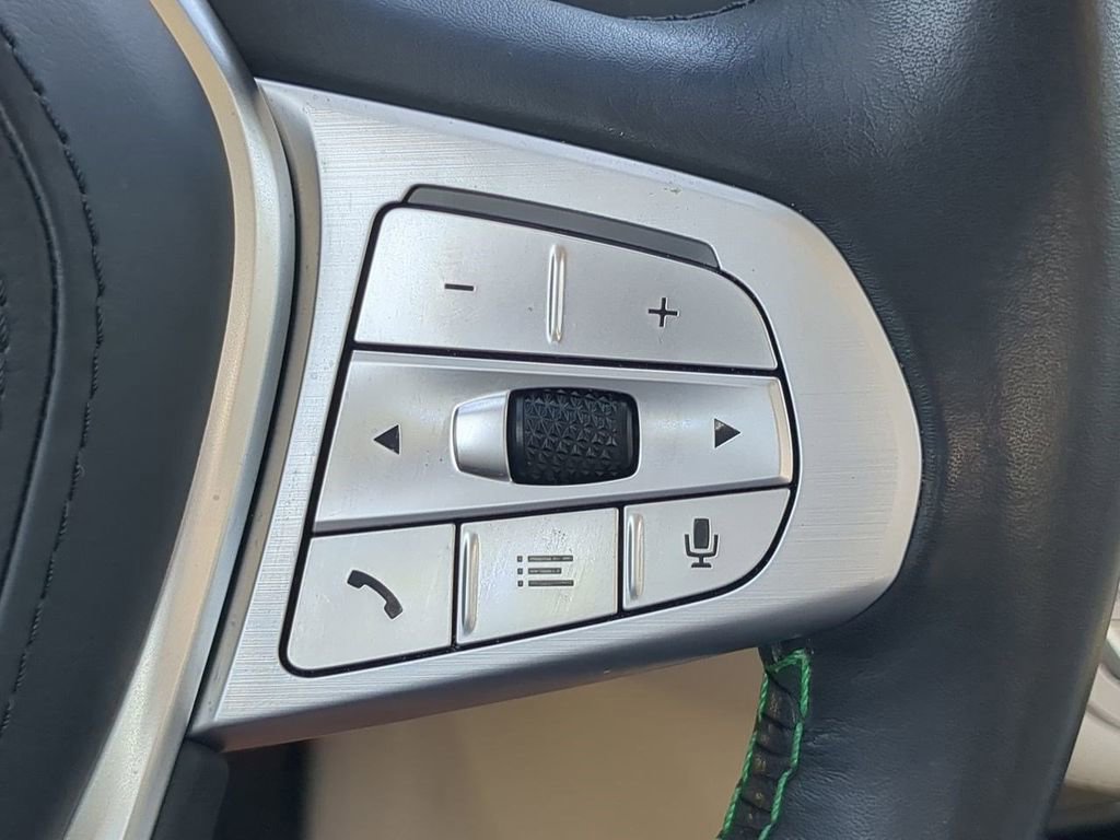 Used 2021 BMW ALPINA B7 xDrive image 28