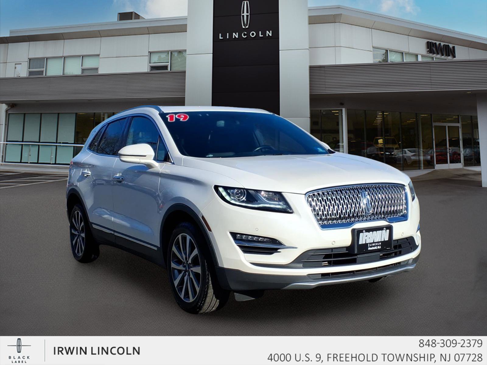 Used 2019 Lincoln MKC Reserve image 2