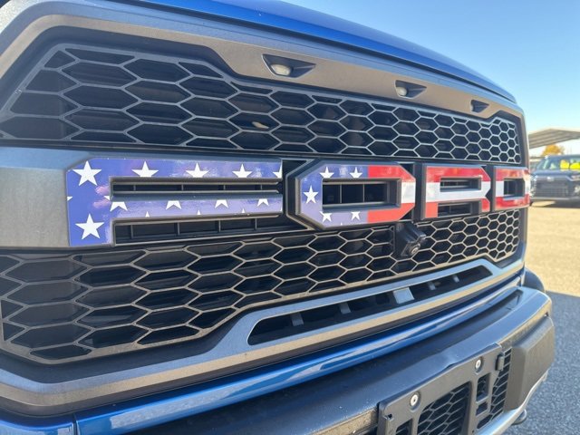 Used 2018 Ford F150 Raptor w/ Equipment Group 802A Luxury image 38