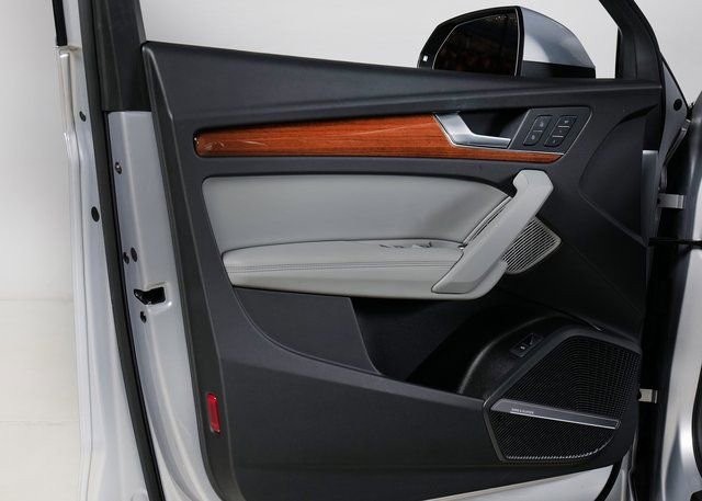 Certified 2022 Audi Q5 2.0T Premium Plus w/ Premium Plus Package image 26