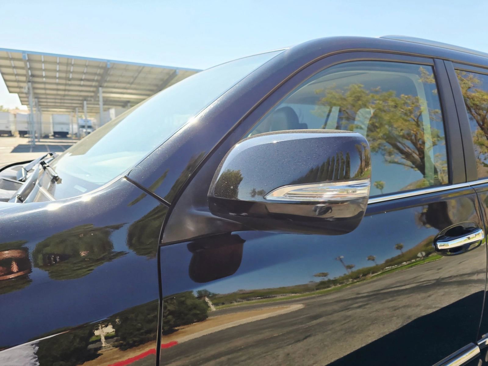 Used 2011 Lexus GX 460 Premium image 9