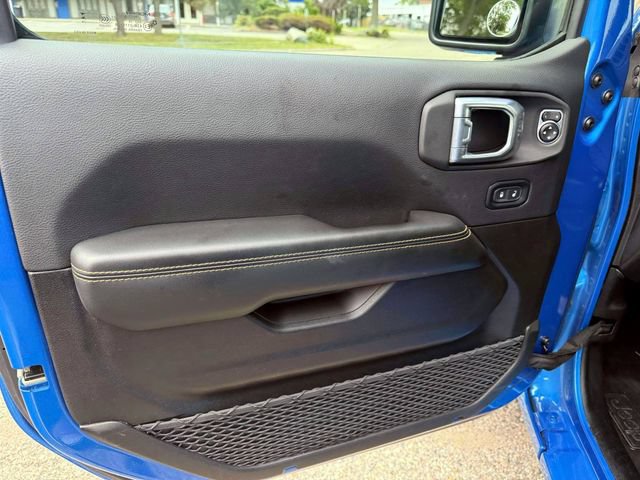 Used 2024 Jeep Wrangler Unlimited Sahara AWD/4WD image 18