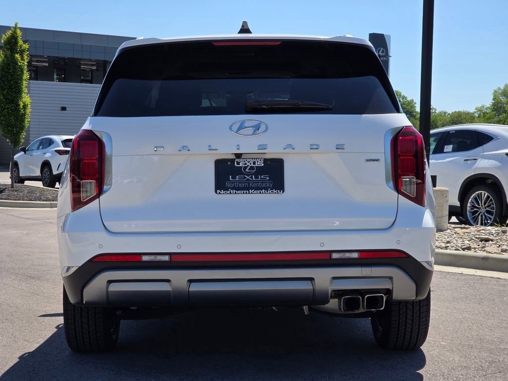 Used 2023 Hyundai Palisade Limited AWD/4WD image 30