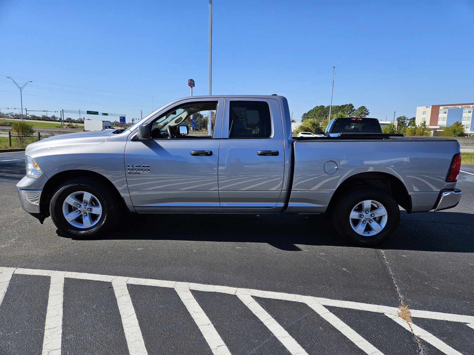 Used 2024 RAM 1500 Classic SLT image 4