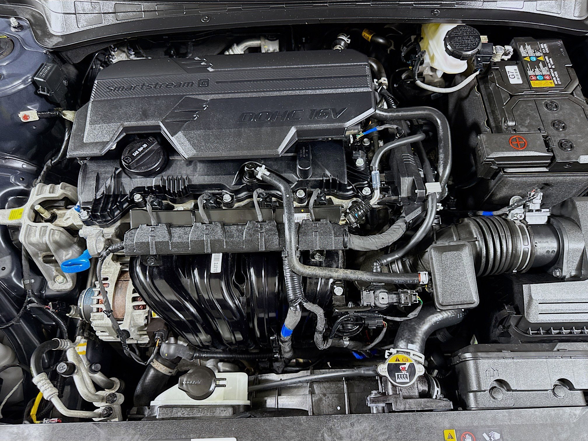 Used 2025 Hyundai Elantra SE image 38