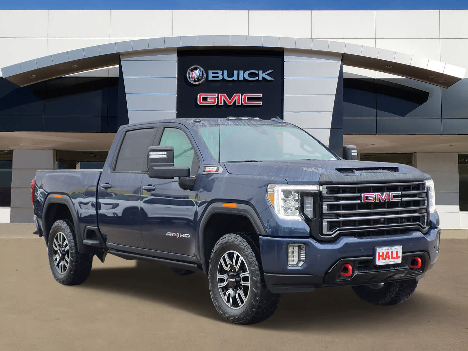 Used 2023 GMC Sierra 2500 AT4 w/ AT4 Preferred Package video 1