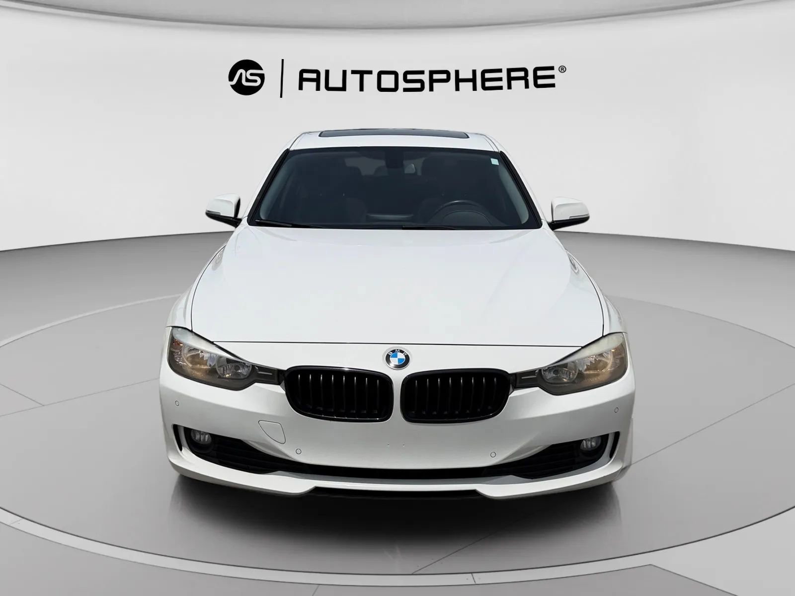 Used 2015 BMW 320i Sedan RWD image 2