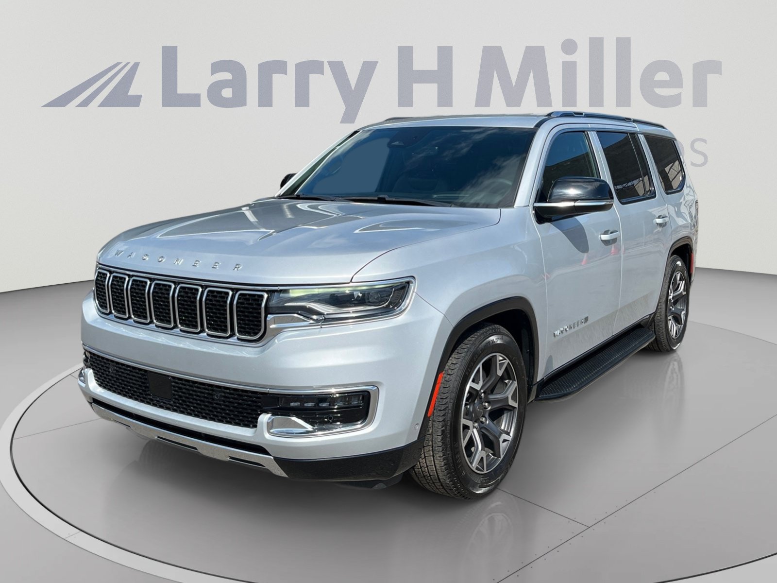 Used 2024 Jeep Wagoneer Series III AWD/4WD image 1