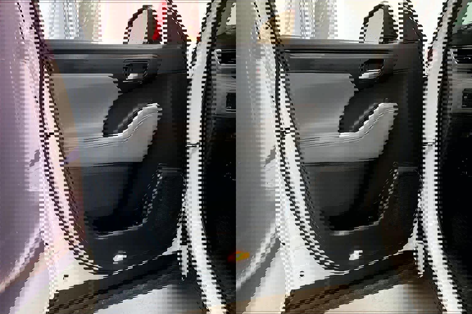 Used 2022 Toyota Highlander XLE image 25