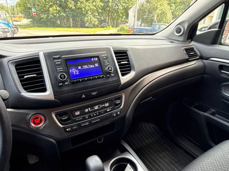Used 2018 Honda Ridgeline Sport image 24