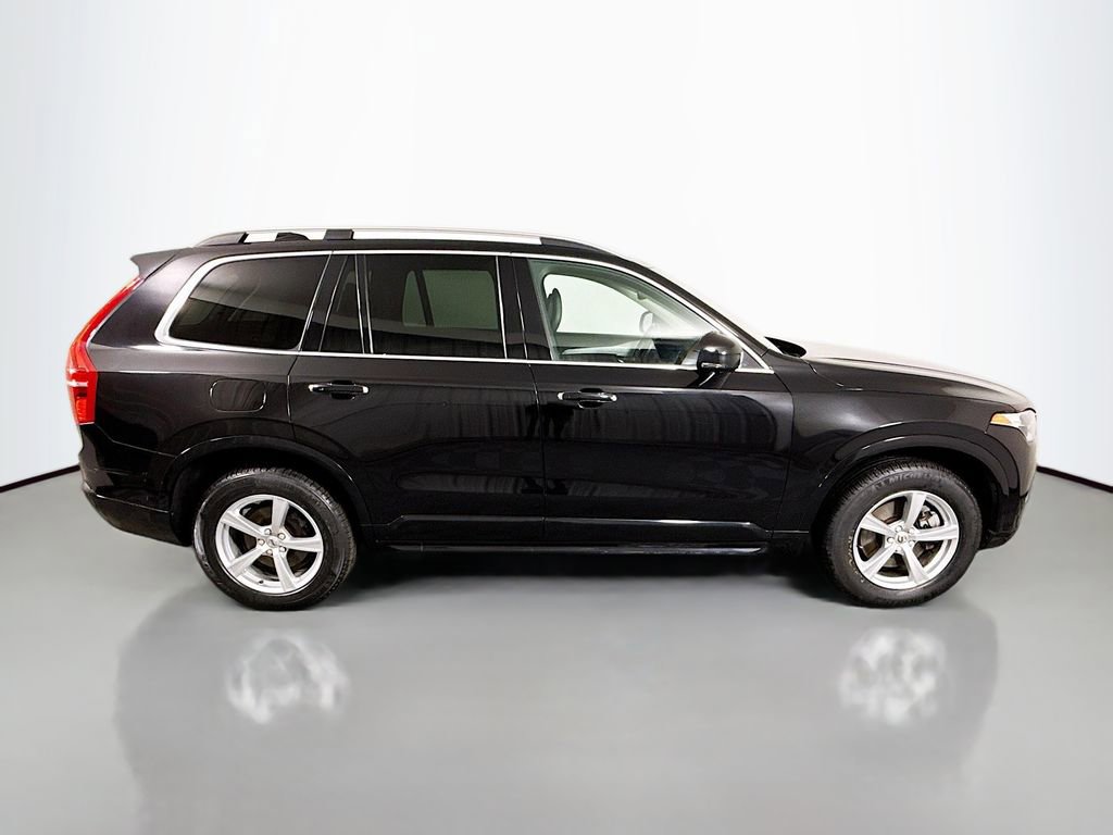 Used 2016 Volvo XC90 T5 Momentum image 8