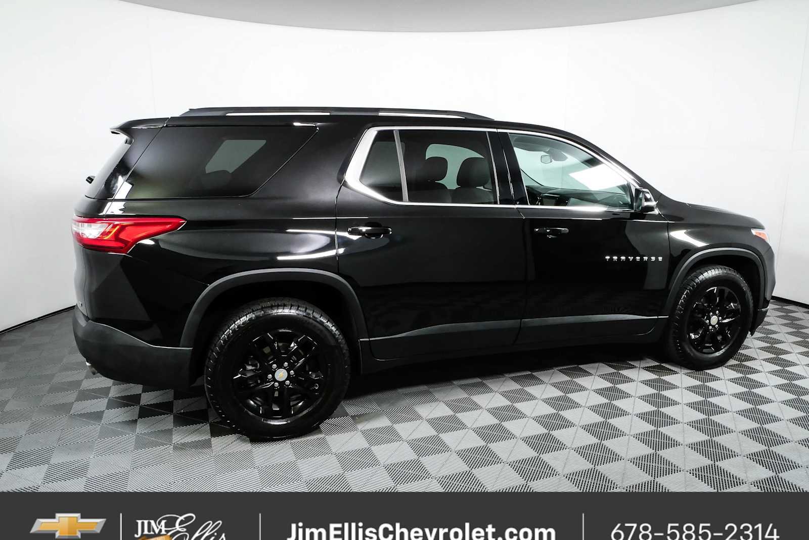 Certified 2021 Chevrolet Traverse LT AWD/4WD image 2