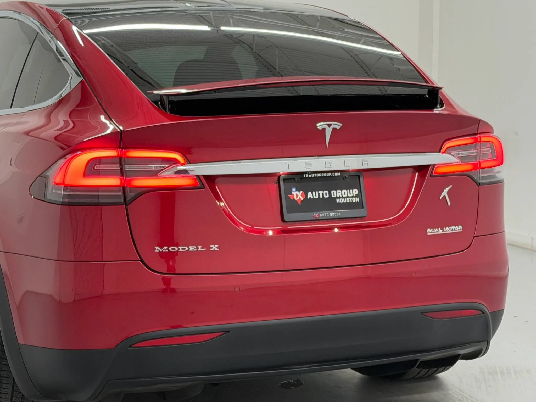 Used 2020 Tesla Model X Performance AWD/4WD image 46