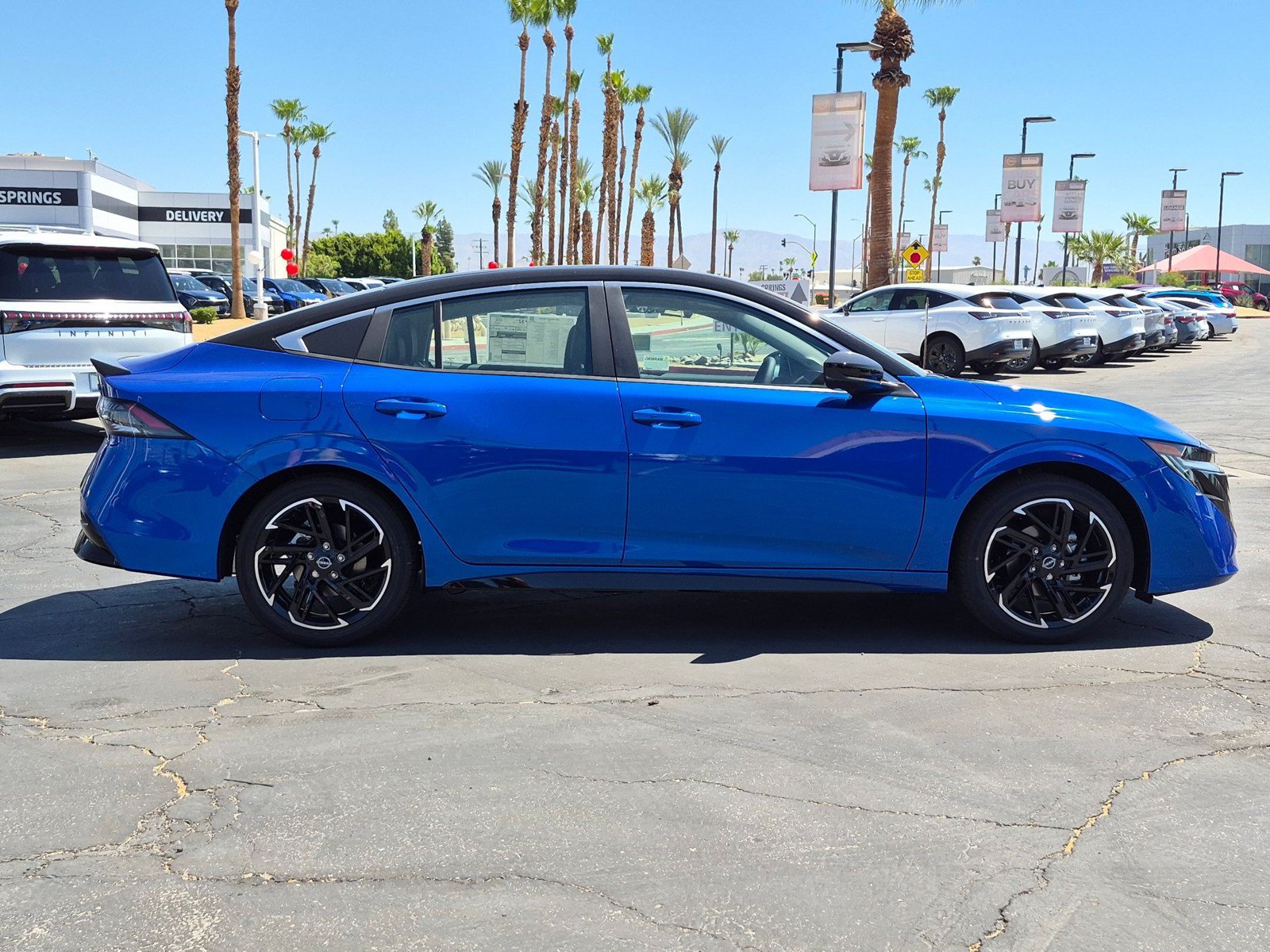 New 2026 Nissan Sentra SR w/ SR Premium Package FWD image 5