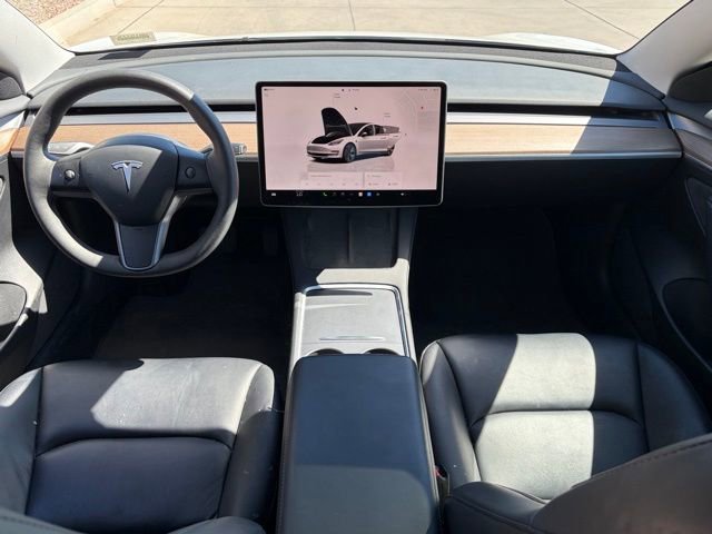 Used 2023 Tesla Model 3 Standard Range image 8