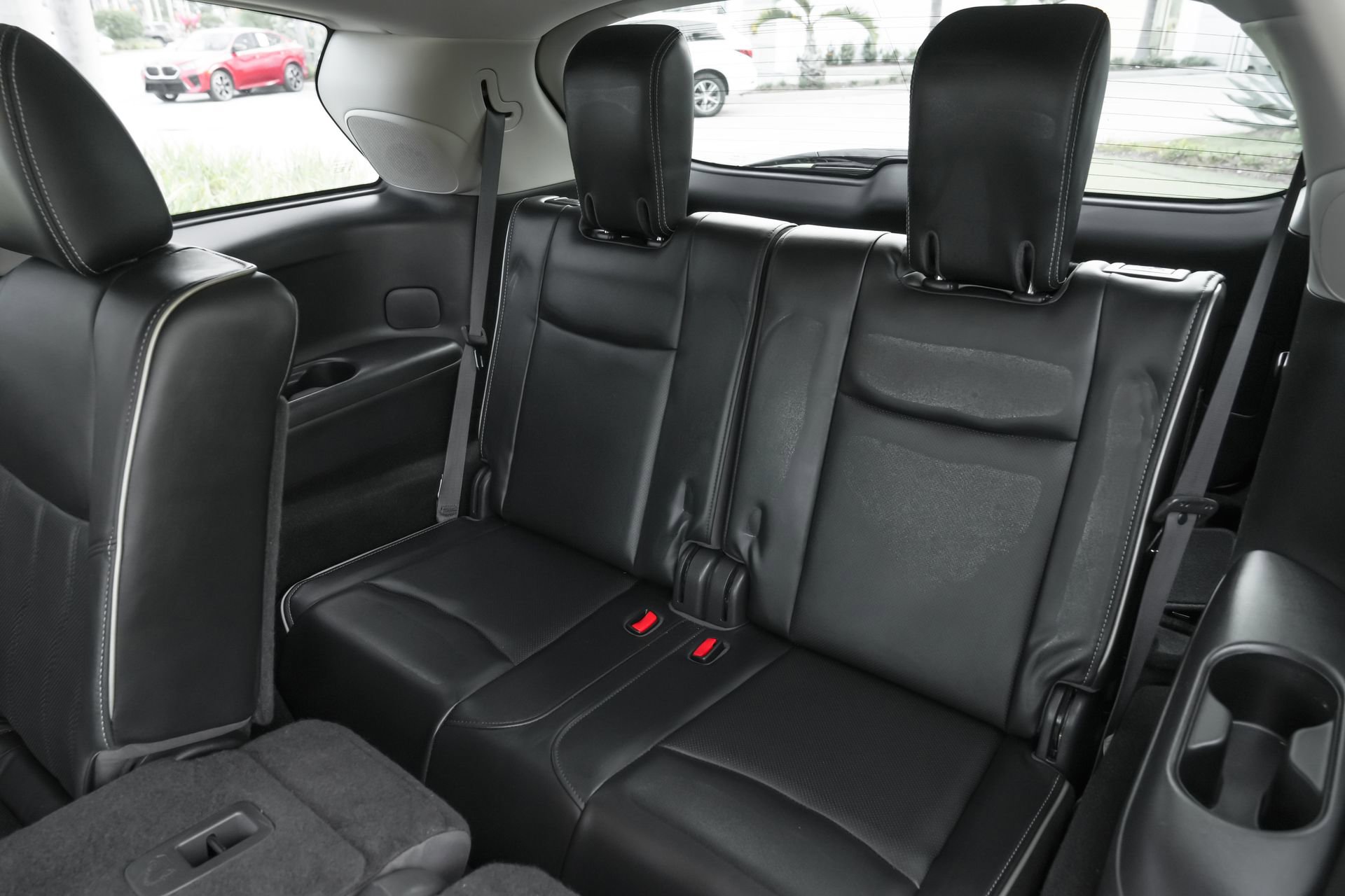 Used 2019 INFINITI QX60 Luxe w/ Essential Package image 42