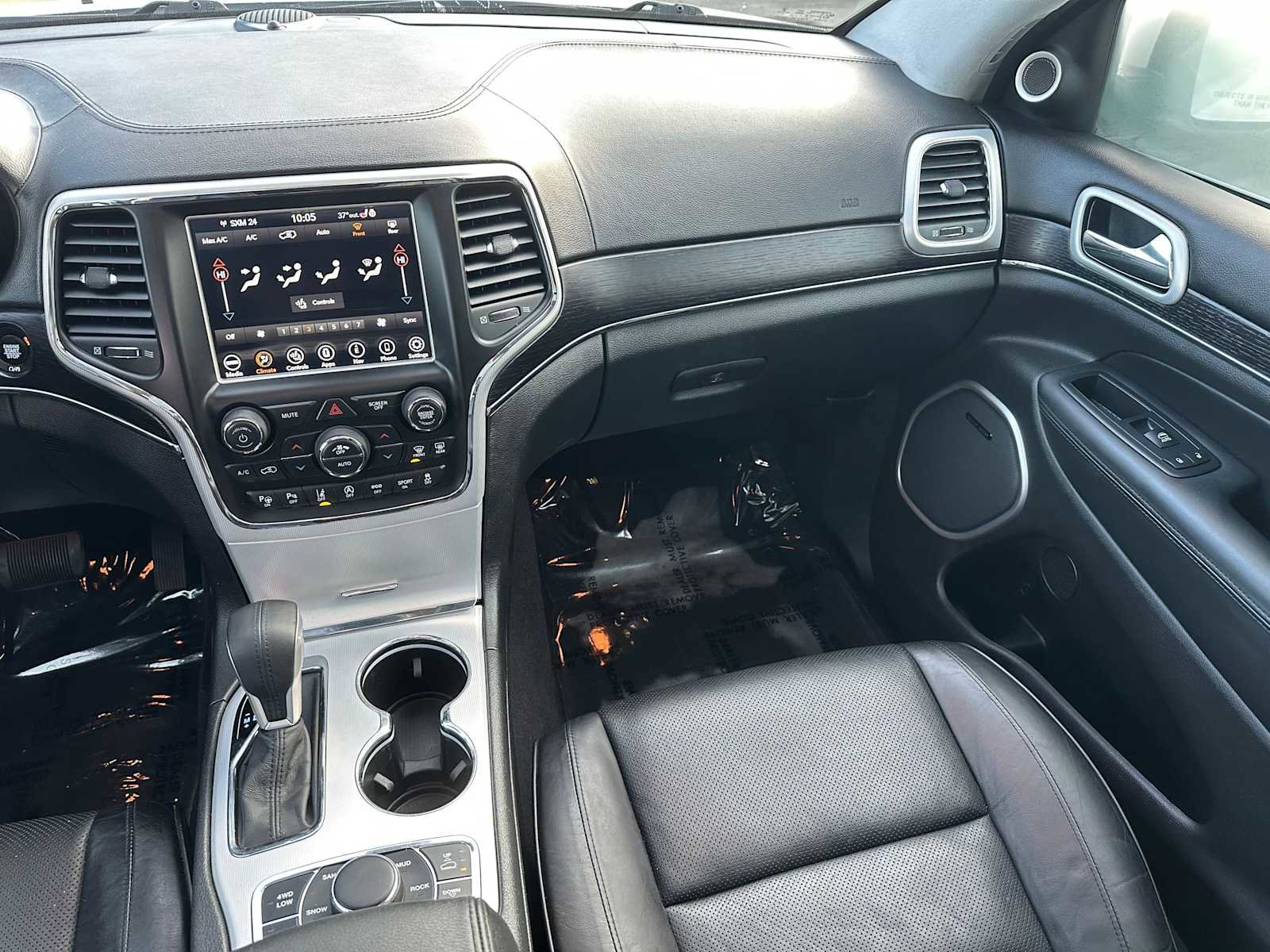 Used 2018 Jeep Grand Cherokee Summit w/ Platinum Series Group image 18