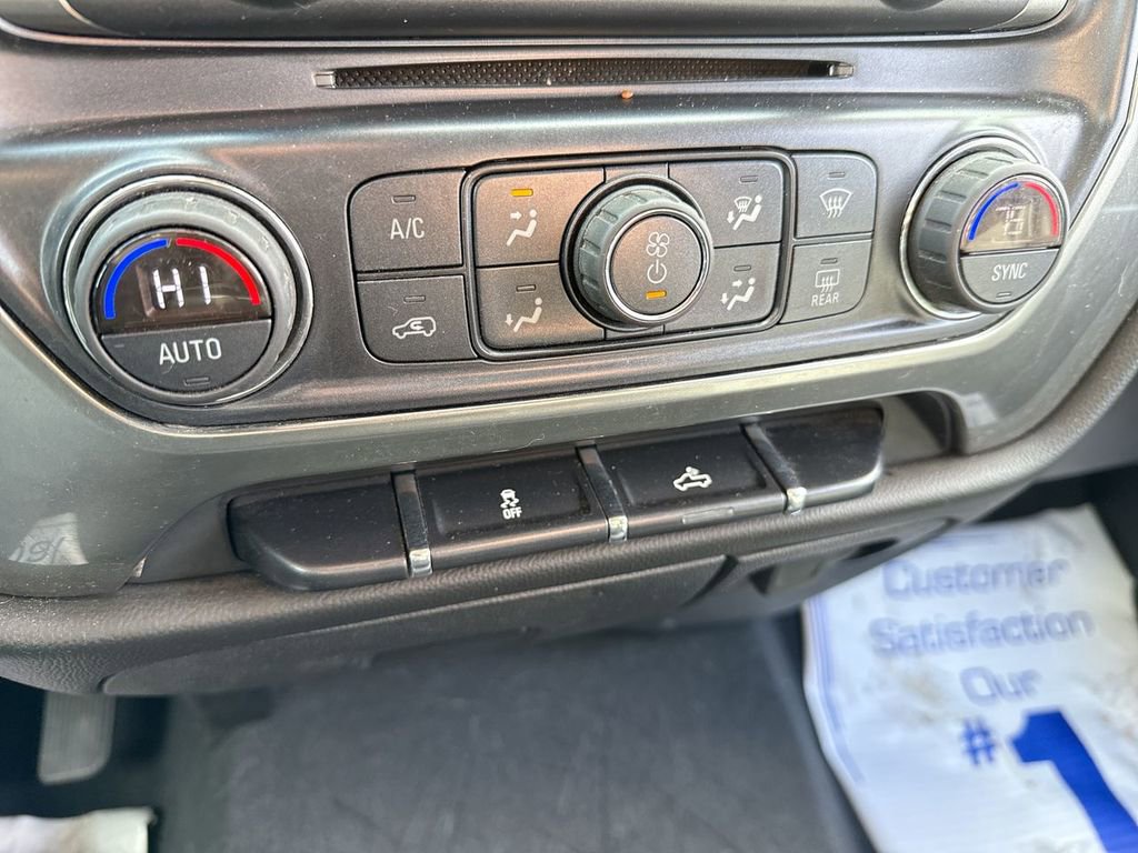 Used 2019 Chevrolet Silverado 1500 LT w/ All Star Edition image 19