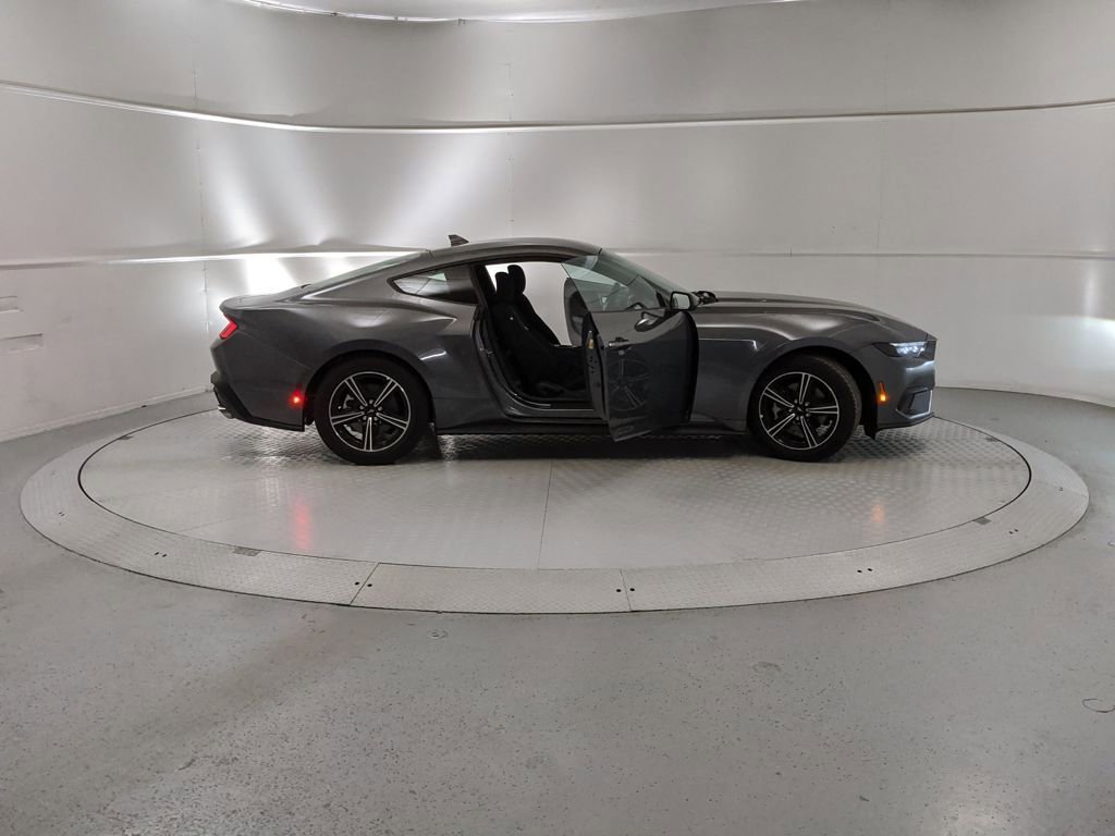 New 2025 Ford Mustang Coupe image 8