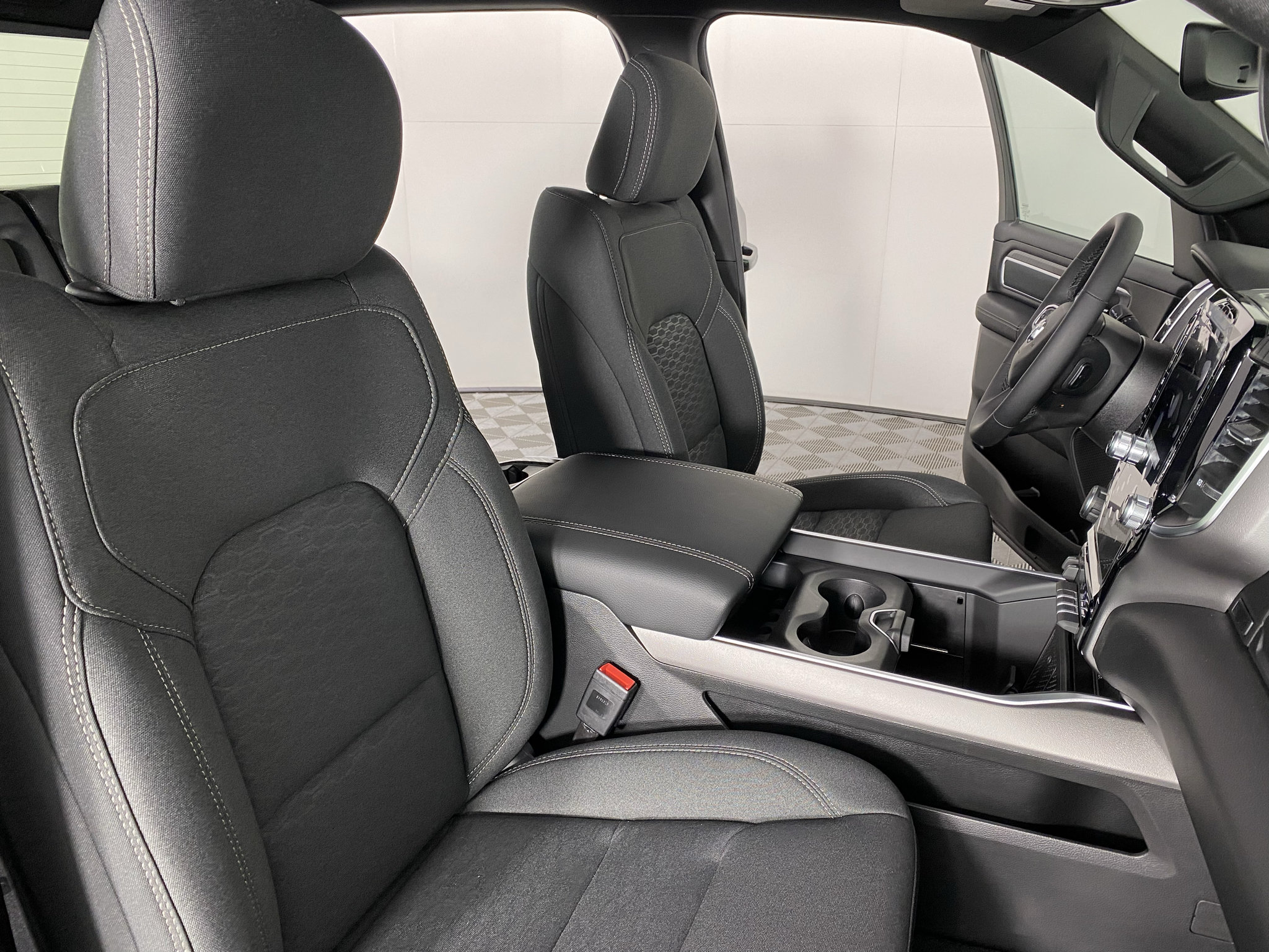 New 2027 RAM 1500 Big Horn AWD/4WD image 16