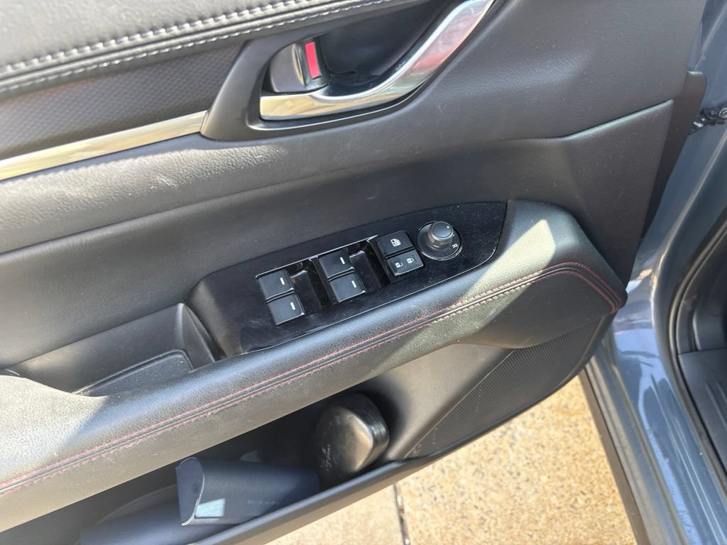 Used 2023 MAZDA CX-5 Carbon Edition AWD/4WD image 9