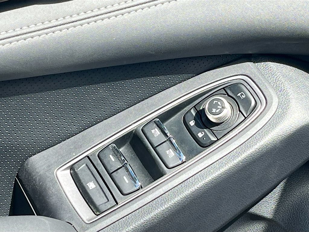 Used 2024 Subaru Ascent Touring AWD/4WD image 18