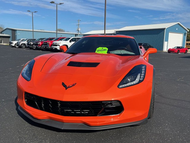 Used 2019 Chevrolet Corvette Grand Sport image 2