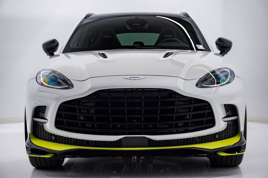 Used 2025 Aston Martin DBX 707 image 5