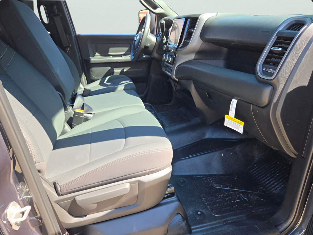 New 2026 RAM 5500 Tradesman AWD/4WD image 13