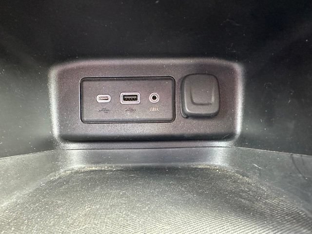 Used 2019 Chevrolet Equinox LT AWD/4WD image 29