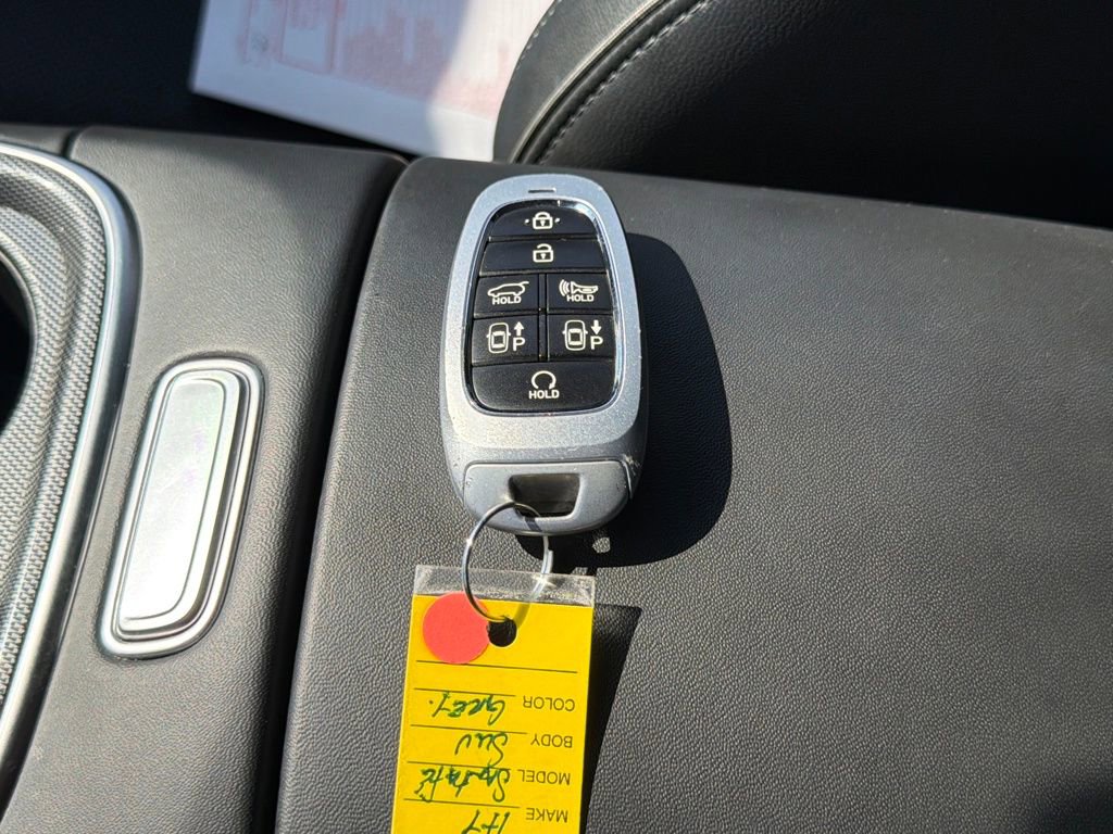 Used 2022 Hyundai Santa Fe Limited image 31