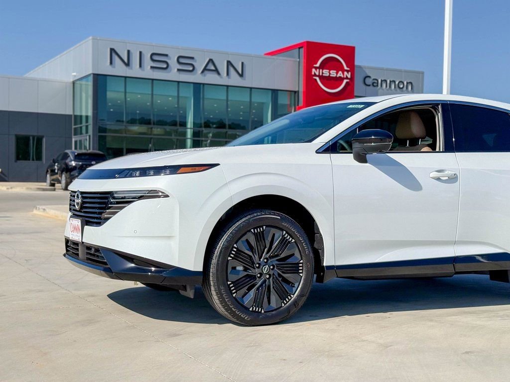 New 2026 Nissan Murano Platinum w/ Cargo Package AWD/4WD image 2