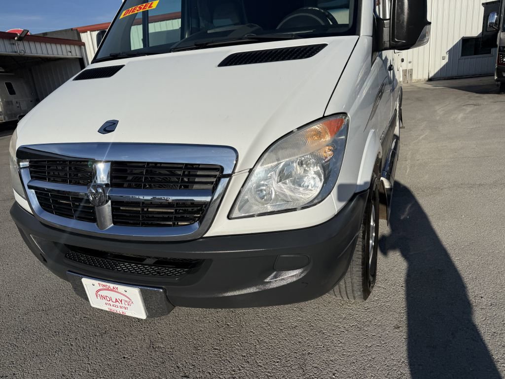 Used 2008 Dodge Sprinter 2500 w/ Trailer Tow Group image 38