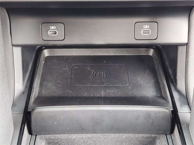 Used 2024 Land Rover Discovery Sport Dynamic SE image 18