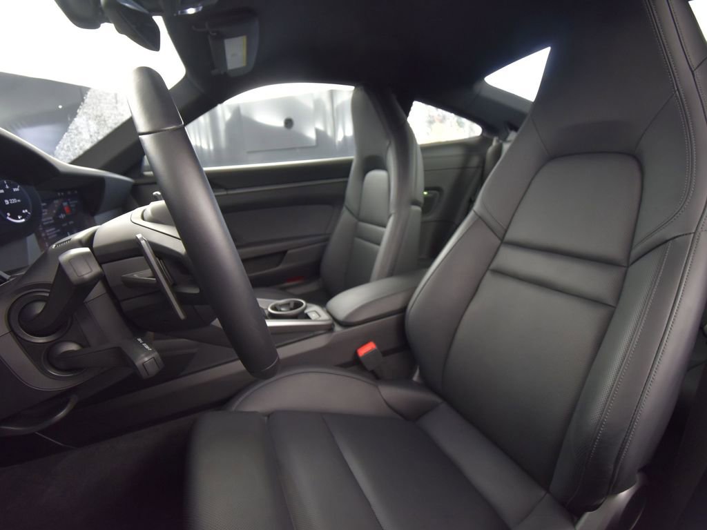 Used 2021 Porsche 911 Carrera S image 5