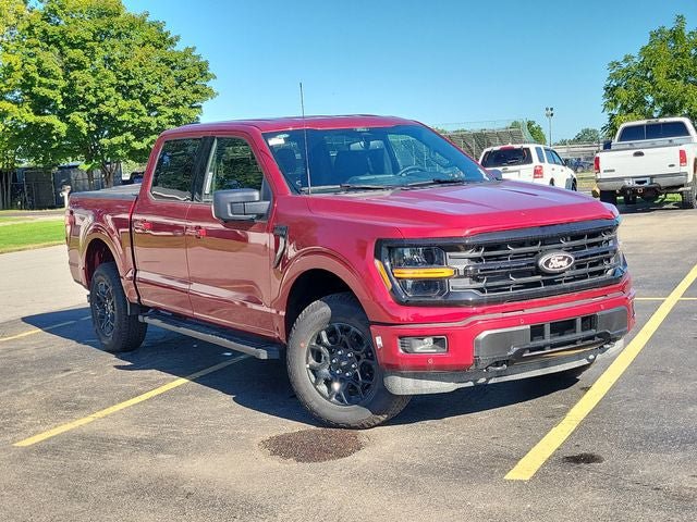 New 2026 Ford F150 XLT w/ Equipment Group 302A MID
