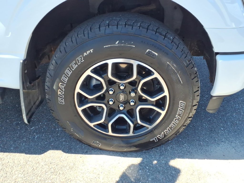 Used 2021 Ford F150 XLT w/ Equipment Group 302A High AWD/4WD image 9