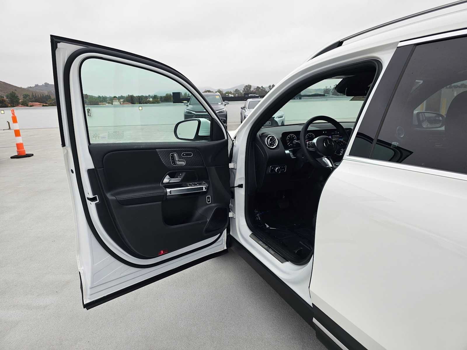 New 2026 Mercedes-Benz GLB 250 image 19