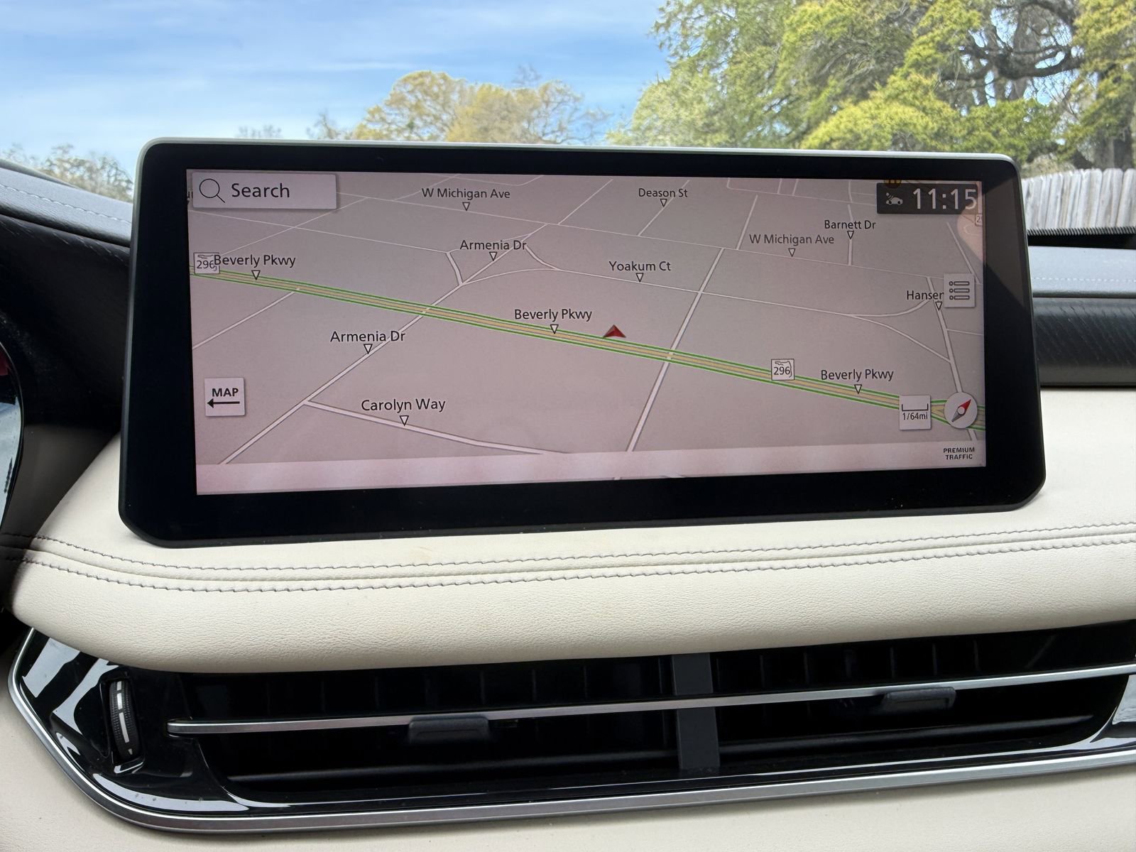 Used 2025 INFINITI QX60 Sensory image 28