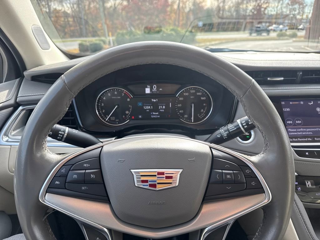 Certified 2023 Cadillac XT5 Premium Luxury w/ LPO, Floor Liner Package image 17