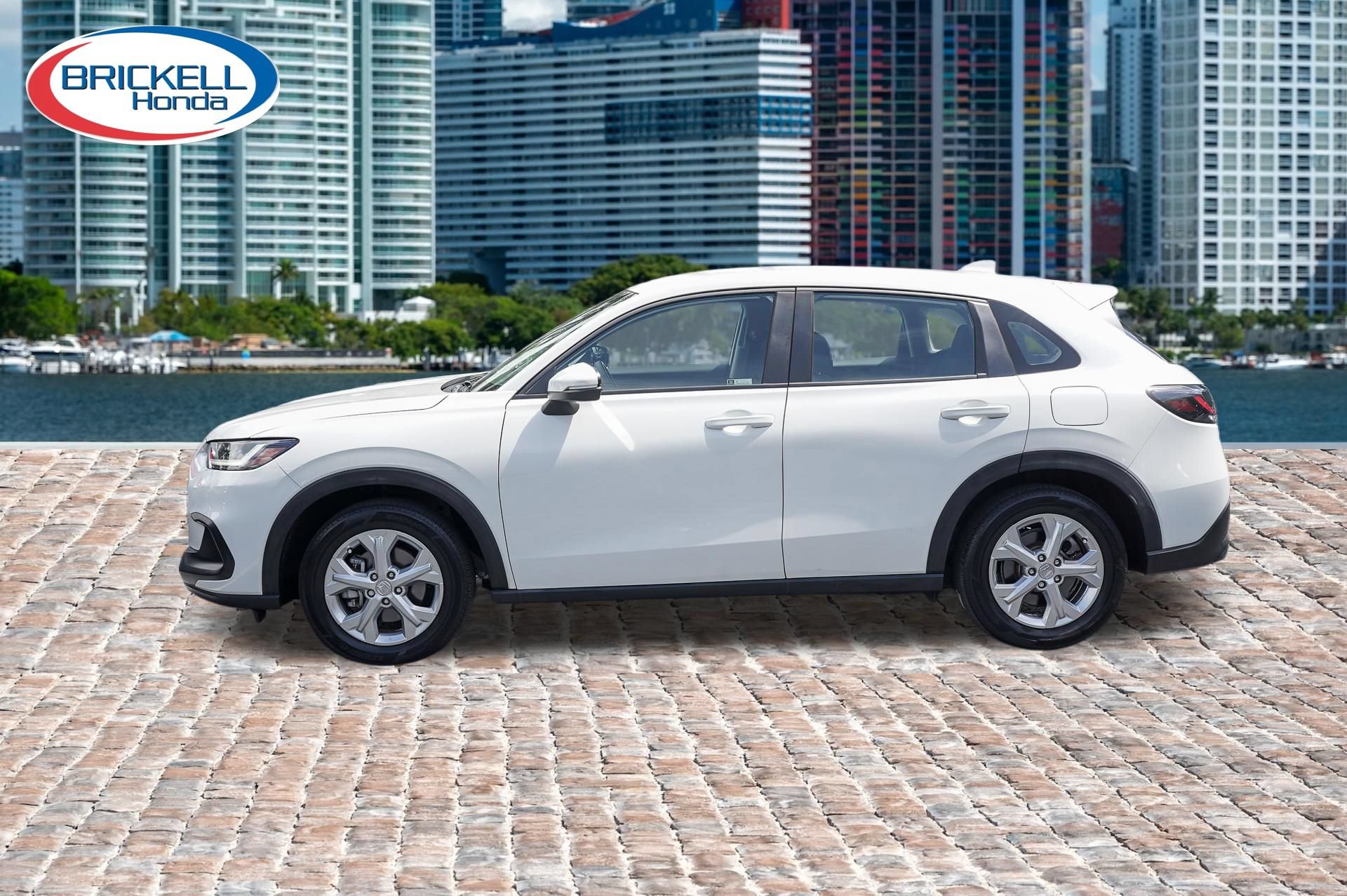 Certified 2023 Honda HR-V LX image 9