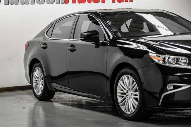 Used 2017 Lexus ES 350 w/ Accessory Package 2 FWD image 6