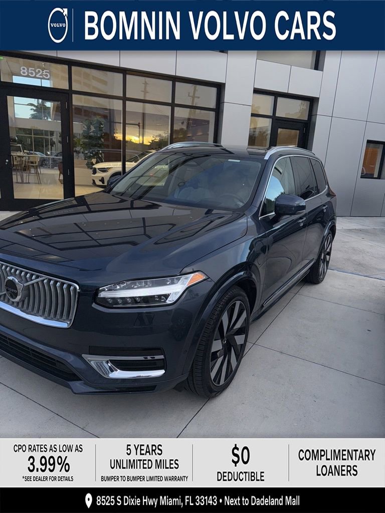 Certified 2025 Volvo XC90 T8 Ultra w/ Lounge Package
