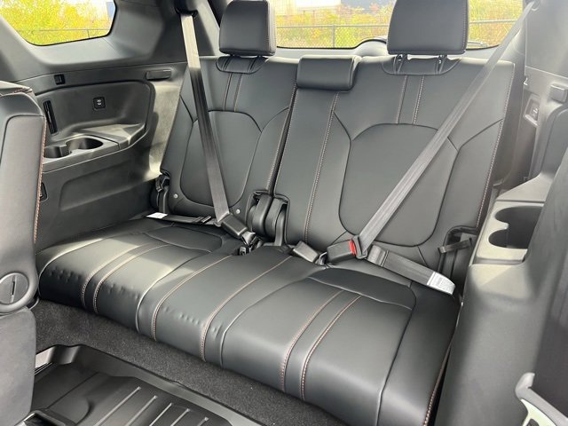 New 2025 Honda Pilot TrailSport image 28