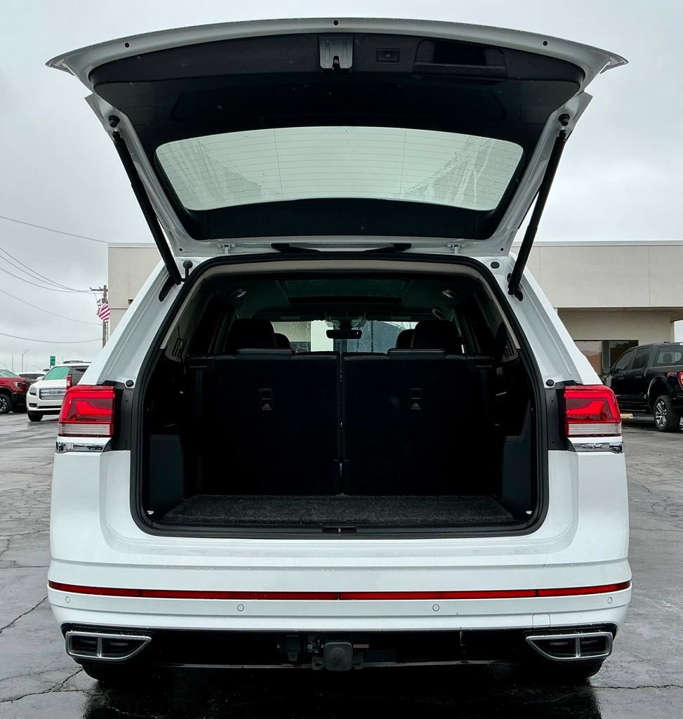 Used 2022 Volkswagen Atlas SEL Premium AWD/4WD image 18
