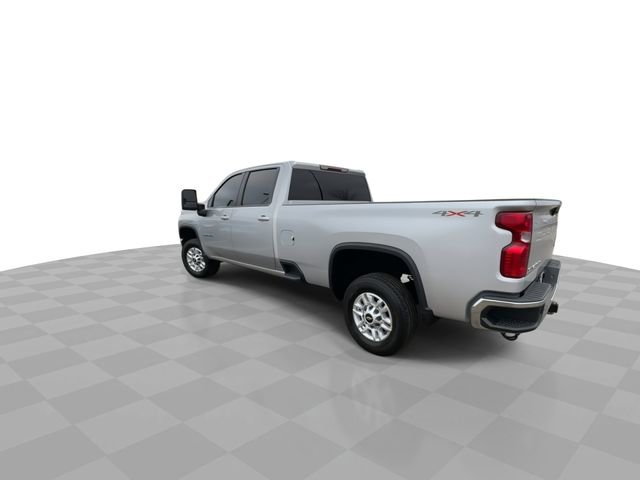 Used 2022 Chevrolet Silverado 2500 LT w/ Convenience Package image 6