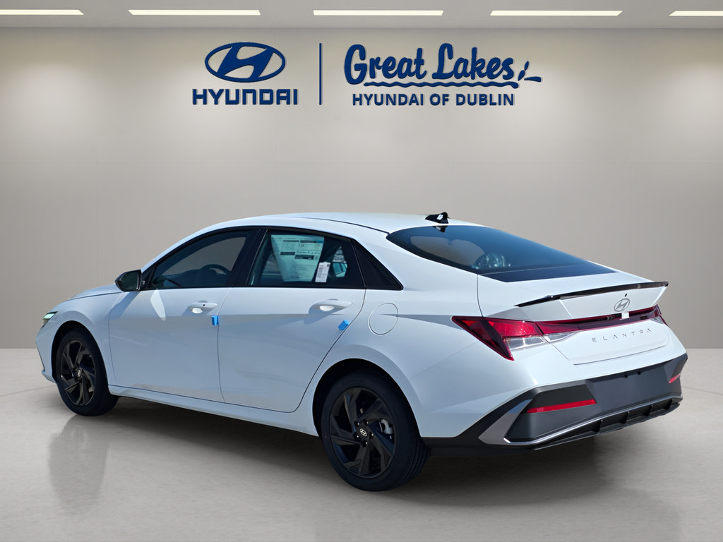 New 2026 Hyundai Elantra Sport FWD image 3