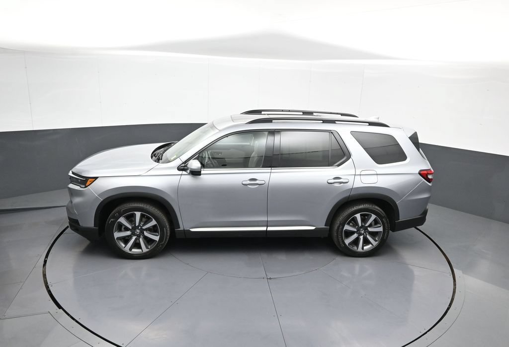 Certified 2023 Honda Pilot Touring image 47