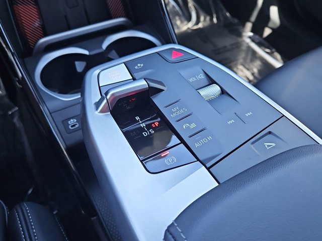 Used 2025 BMW X1 xDrive28i AWD/4WD image 12