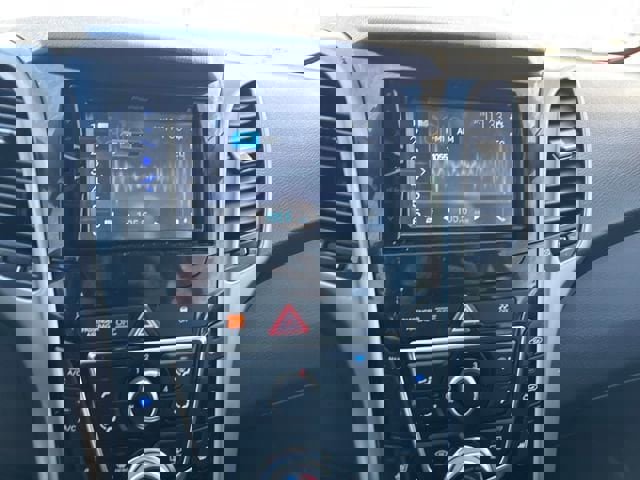 Used 2016 Hyundai Elantra GT w/ Option Group 02 image 19